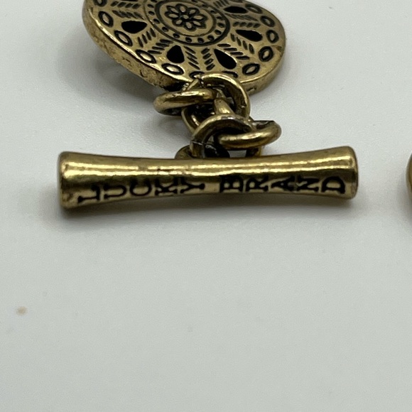 Lucky Brand Medallion Link Bracelet - Antique Gold Tone, 7.5” - Picture 3 of 5